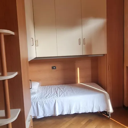 Apartment La Torre Di Cry & Cry Magenta