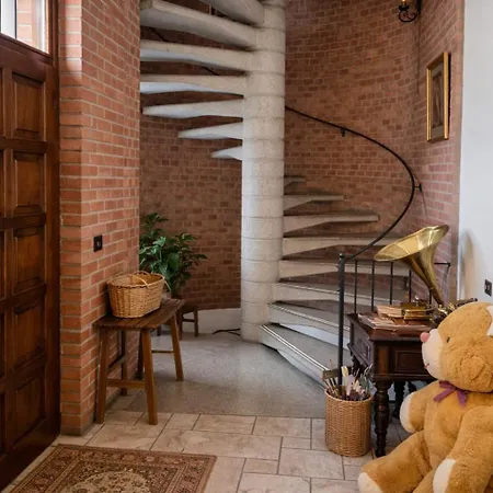 La Torre Di Cry & Cry -intera Casa Con Patio , 3 E 2 Bagni *